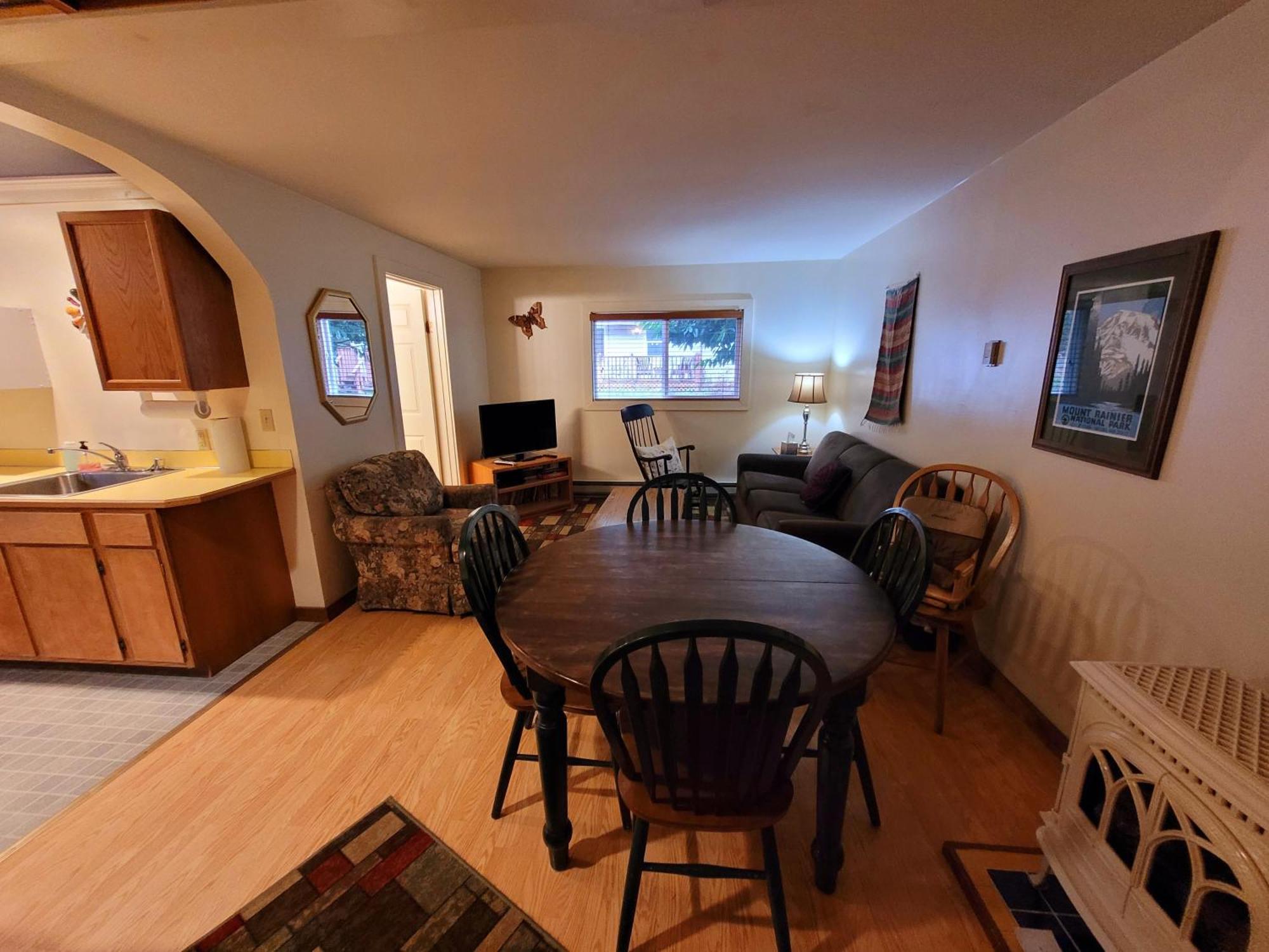 Alexander'S Lodge Ashford Esterno foto